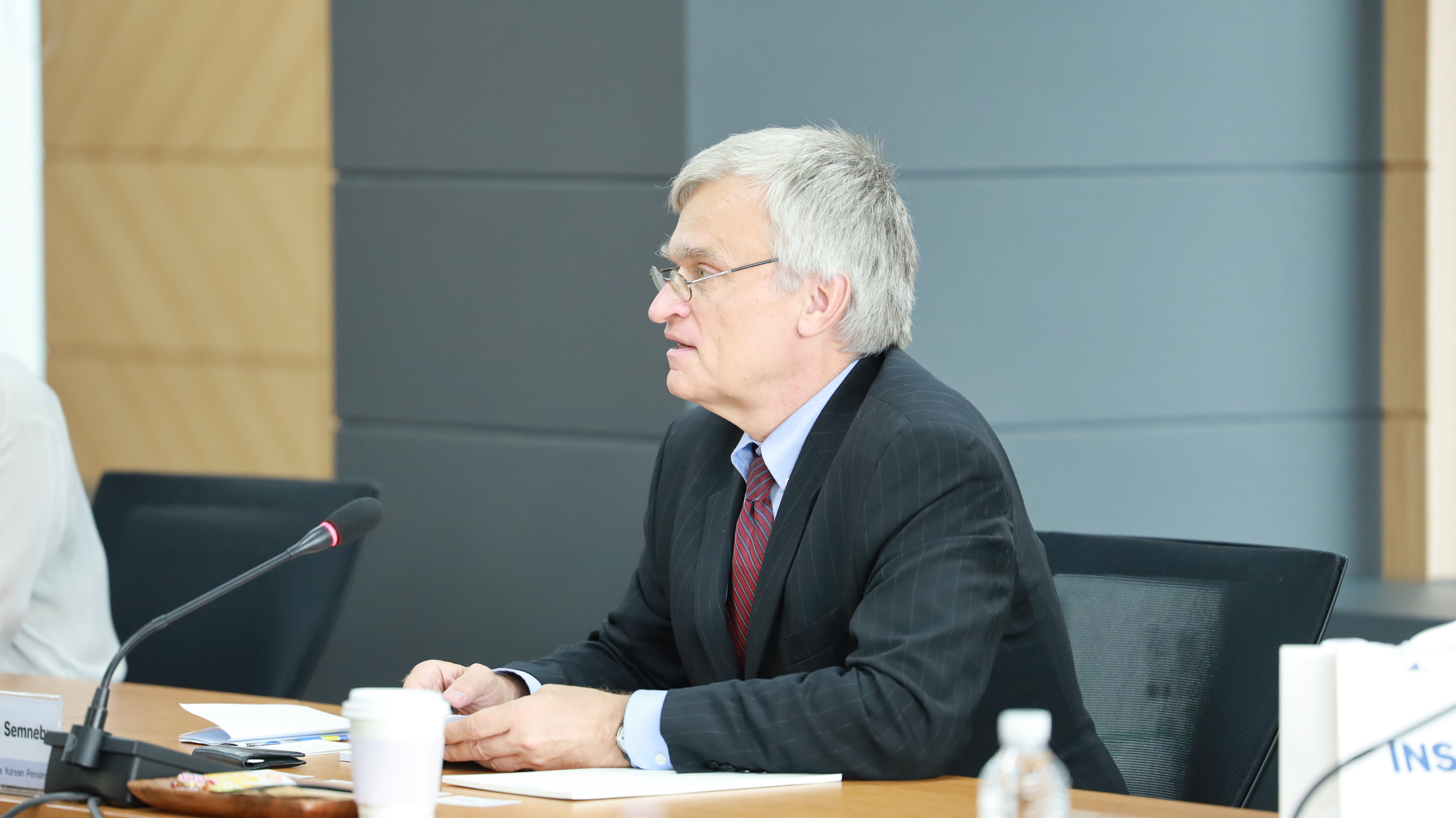 [스웨덴-간담회] 한반도 특사 및 대사